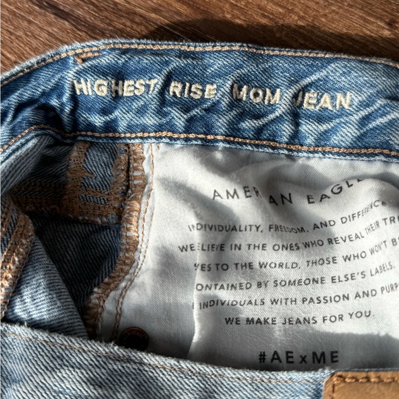 𝐀𝐦𝐞𝐫𝐢𝐜𝐚𝐧 𝐄𝐚𝐠𝐥𝐞 𝐇𝐢𝐠𝐡𝐞𝐬𝐭 𝐑𝐢𝐬𝐞 𝐌𝐨𝐦 𝐉𝐞𝐚𝐧𝐬 - Picture 6 of 9